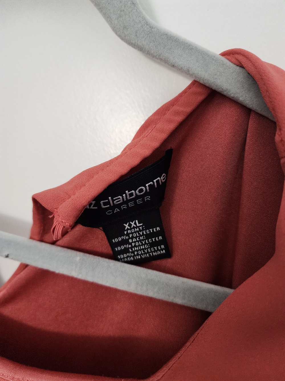5/$30 Sleeveless Pleated Bubble-Hem Top in Dusty Rose - Picture 4 of 5